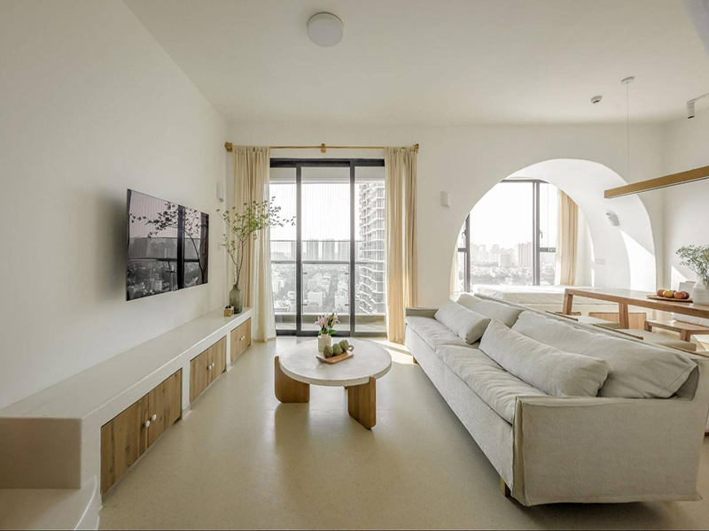 遼陽復(fù)式裝修，全屋大白墻看似不豪華，細(xì)節(jié)卻做得很到位，顏值超高